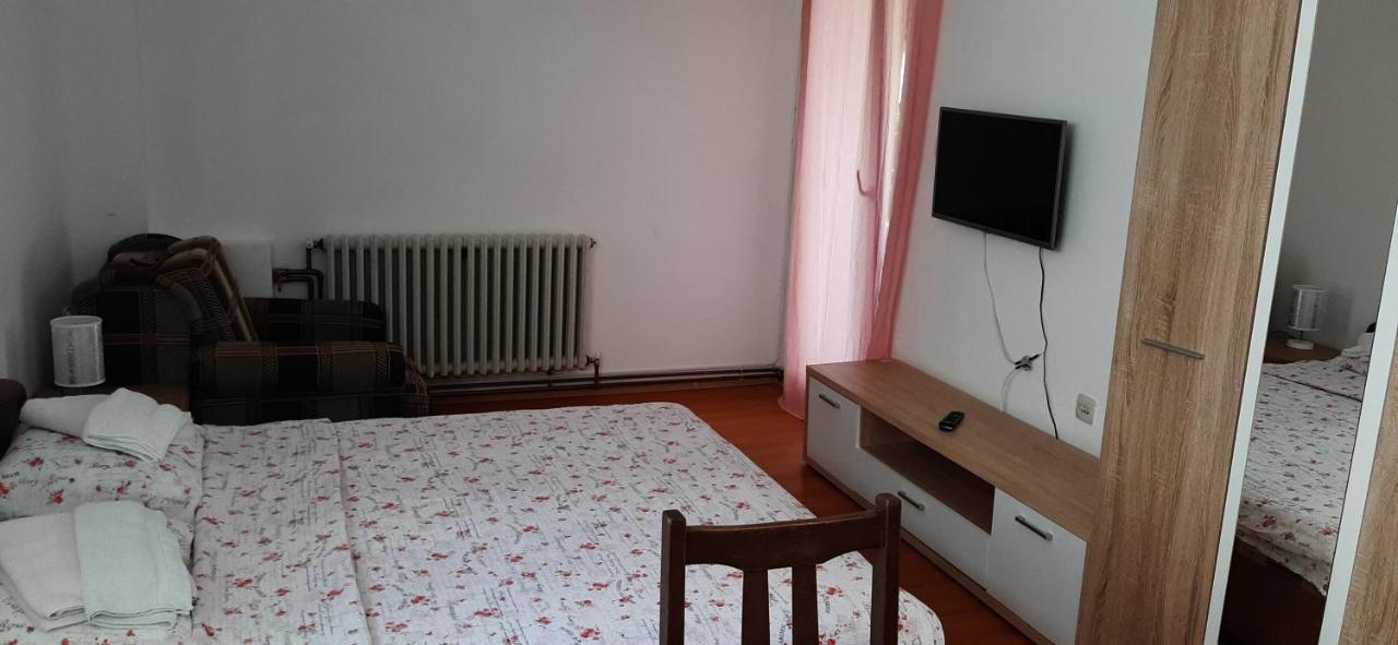 Apartments Nebojsa Соко Баня Екстериор снимка